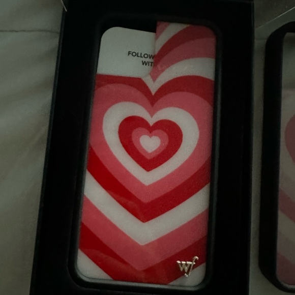 wildflower iphone 12/12 pro cases - Picture 7 of 7